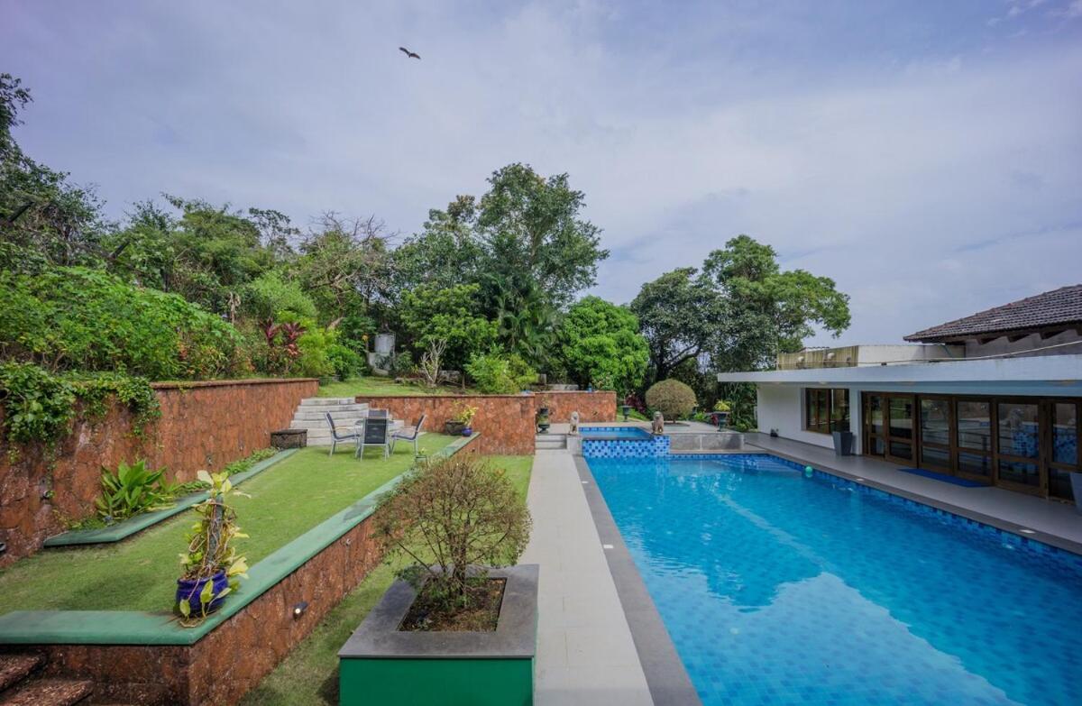 White House 3Bhk Villa With Pool And River View カンドリム エクステリア 写真